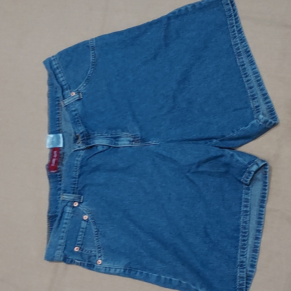 Levi's Classic Fit denim shorts sz 18 5-pocket